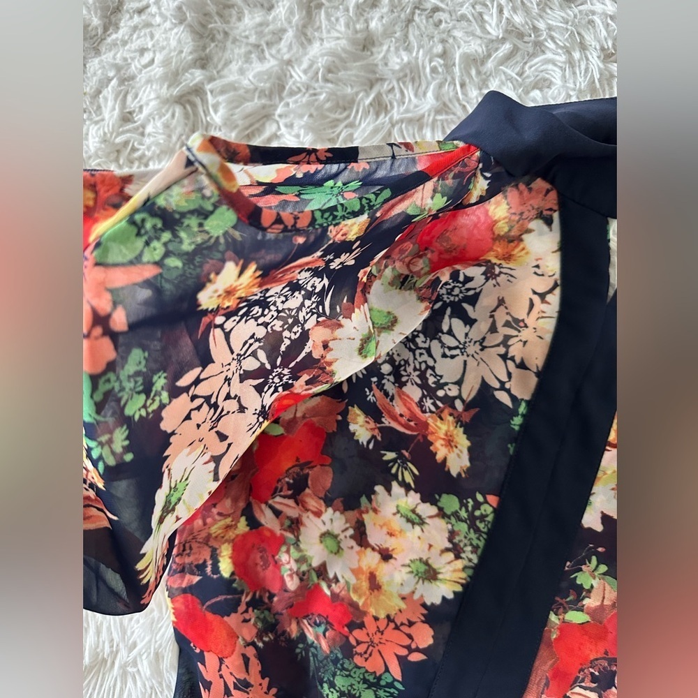 BCX Red and Navy Blue Floral Blouse Puff Sleeve Mandarin Collar - Picture 2 of 9